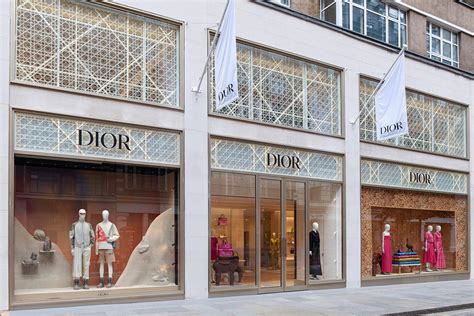 outlet dior londres|dior clothing uk.